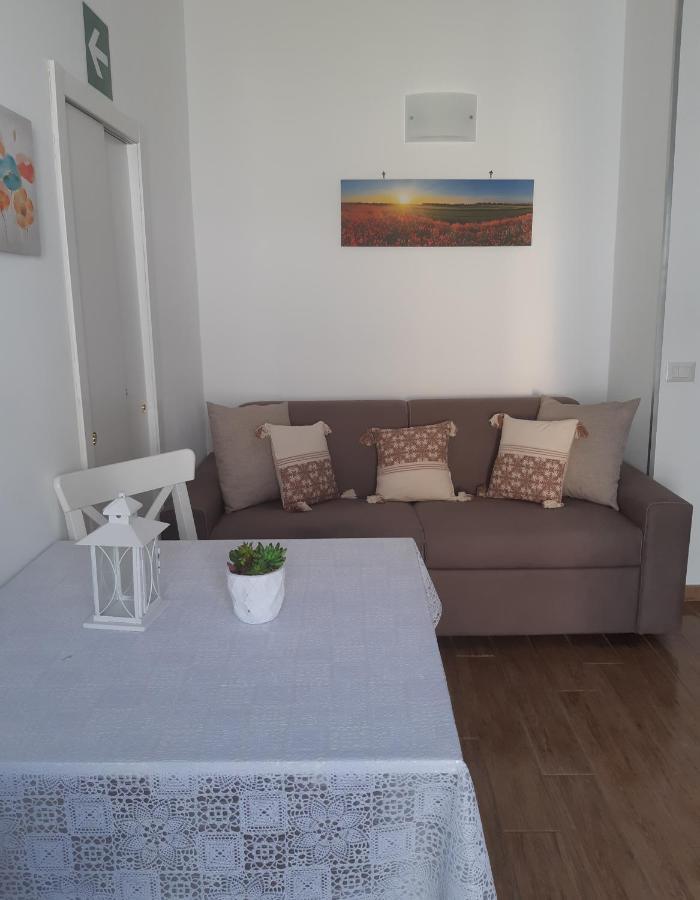 Guest House Al Mare Чивитавекия Екстериор снимка