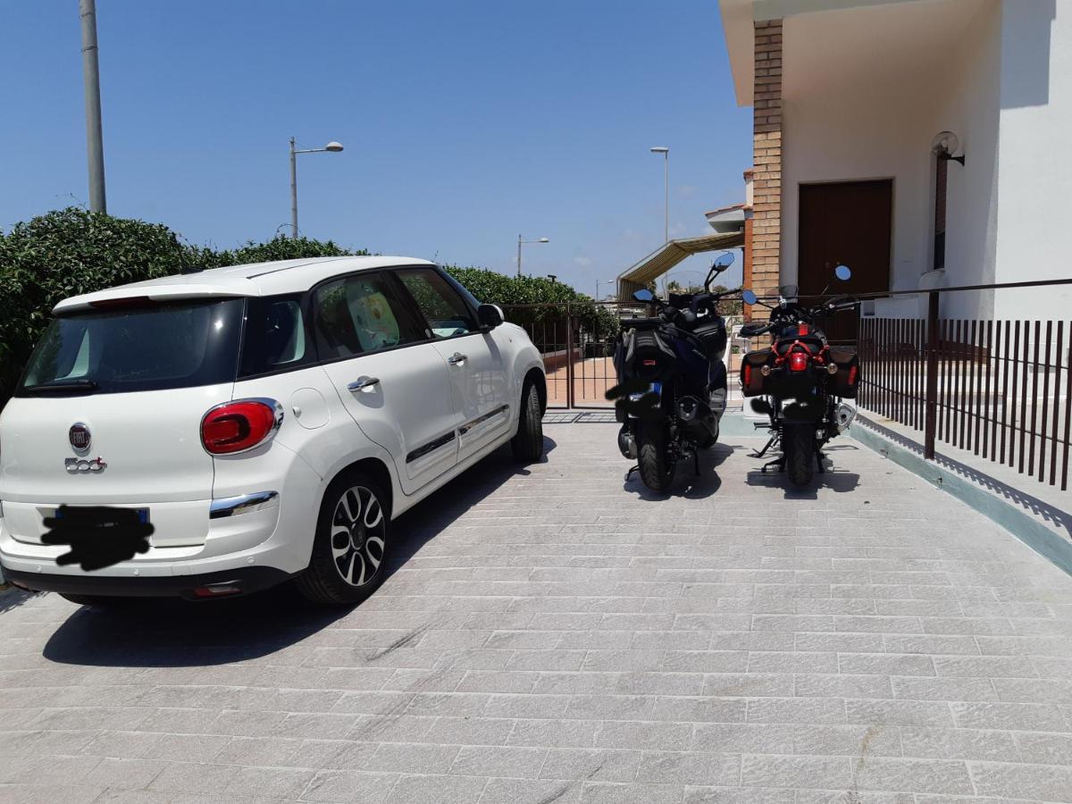 Guest House Al Mare Чивитавекия Екстериор снимка