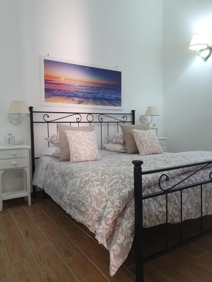 Guest House Al Mare Чивитавекия Екстериор снимка