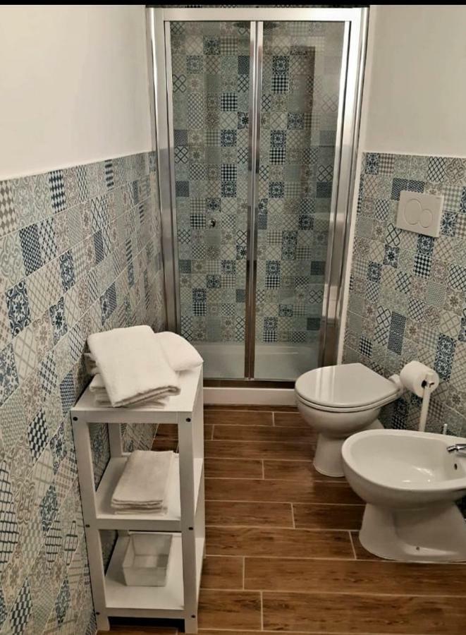 Guest House Al Mare Чивитавекия Екстериор снимка
